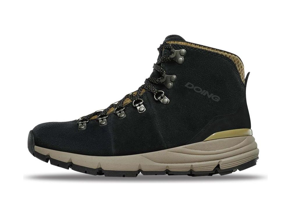 OEM/ODM black suede hiker boot with metal D-ring and hook lacing, olive webbing trim at the collar and a sand-coloured midsole over a black lug outsole, manufactured by DOING Footwear